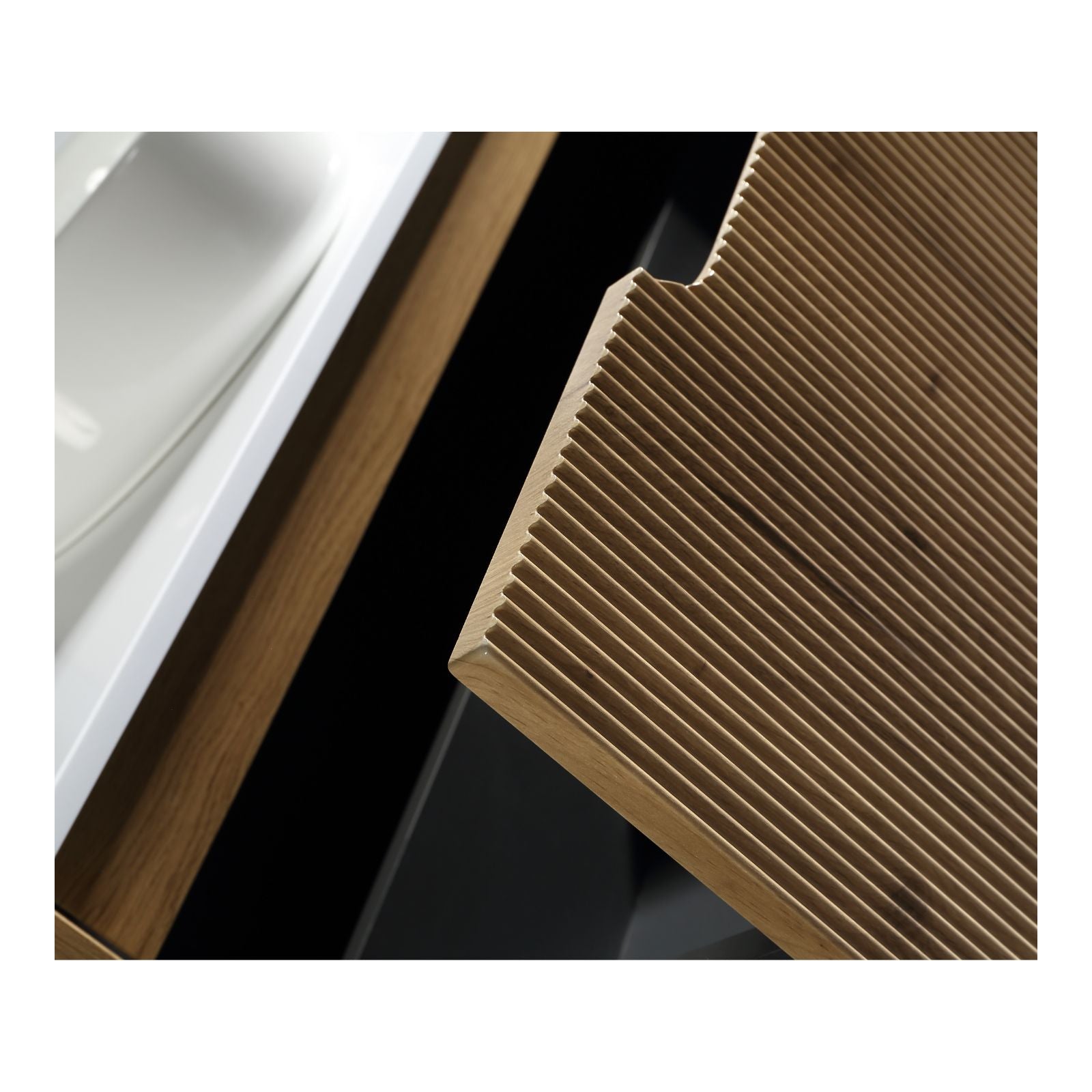 Arlocurve vanity 1500mm oak fluted detail