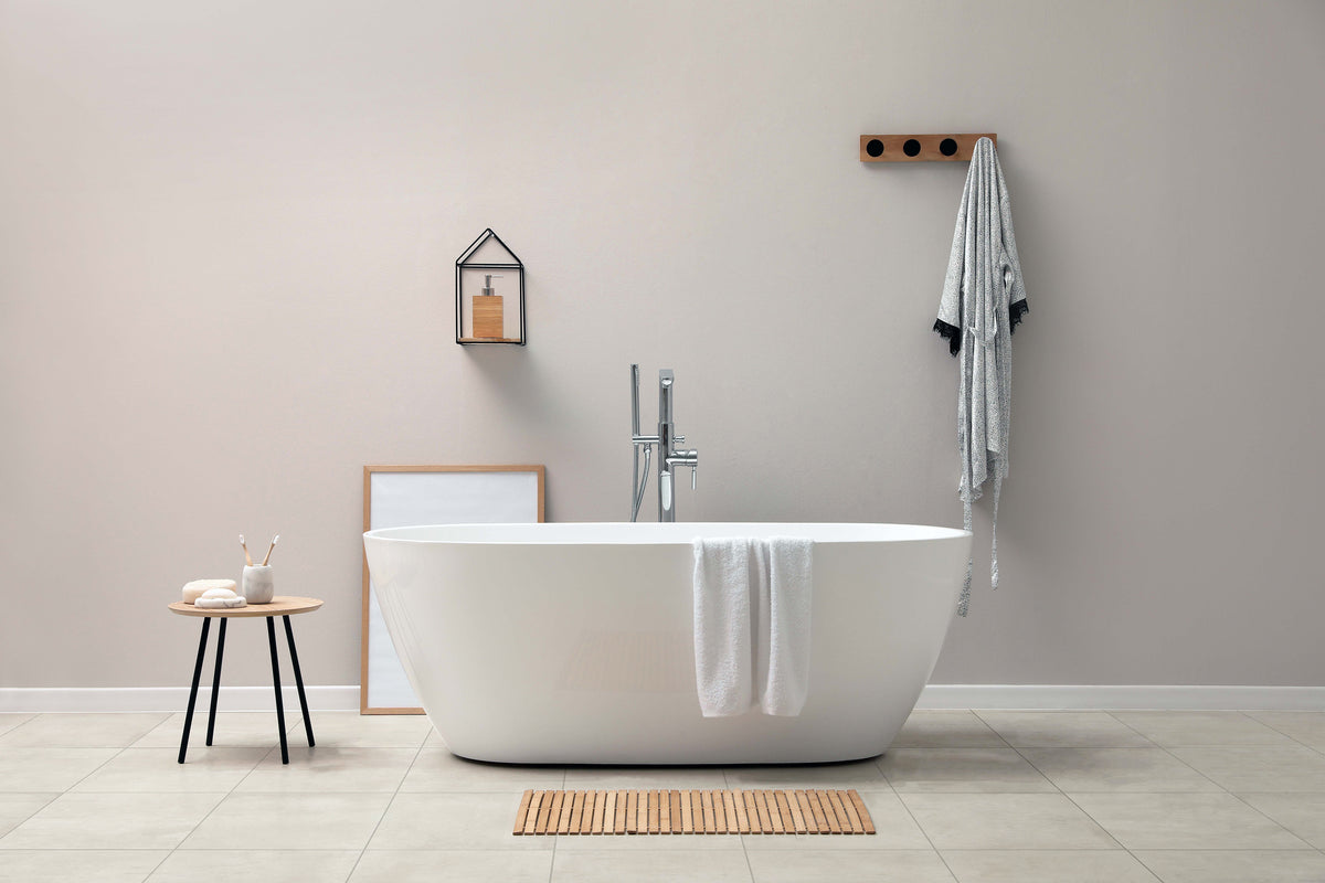 Liliana White Matt Porcelain Tile 300 × 300 mm featuring a soft white colour and subtle surface texture.