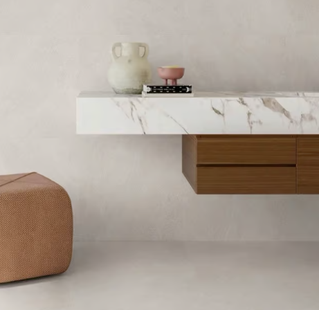 Seranova Grigio Warm White matt porcelain tile 400 × 600 mm with a soft neutral appearance